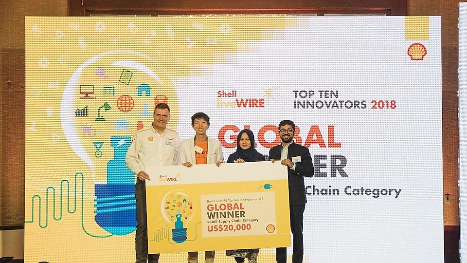 Jeff Wee of WormingUp at the 2018 Global LiveWIRE Top Ten Innovators Award Ceremony